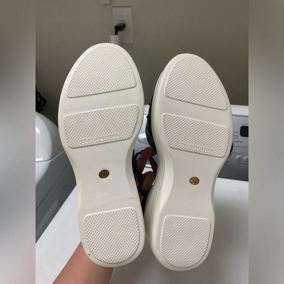 NWOT Women’s platform shoes with beautiful stitched patterns - US7.5 / EU38 - Picture 3 of 12